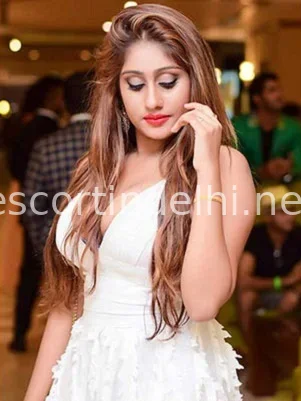 Call Us 8447779280, Call Girls in Zamrudpur Delhi Escorts ServiCes Kailash Enclave